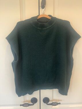LOFT Dark Green Knit Sleeveless Sweater Vest